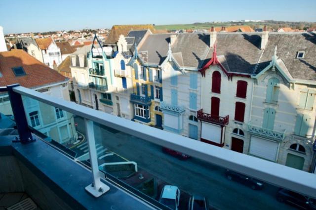 La Terrasse Du Grand Bleu A Wimereux Exteriör bild
