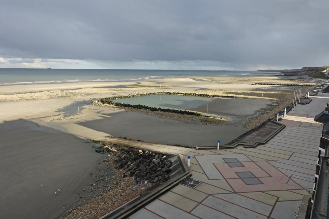La Terrasse Du Grand Bleu A Wimereux Exteriör bild